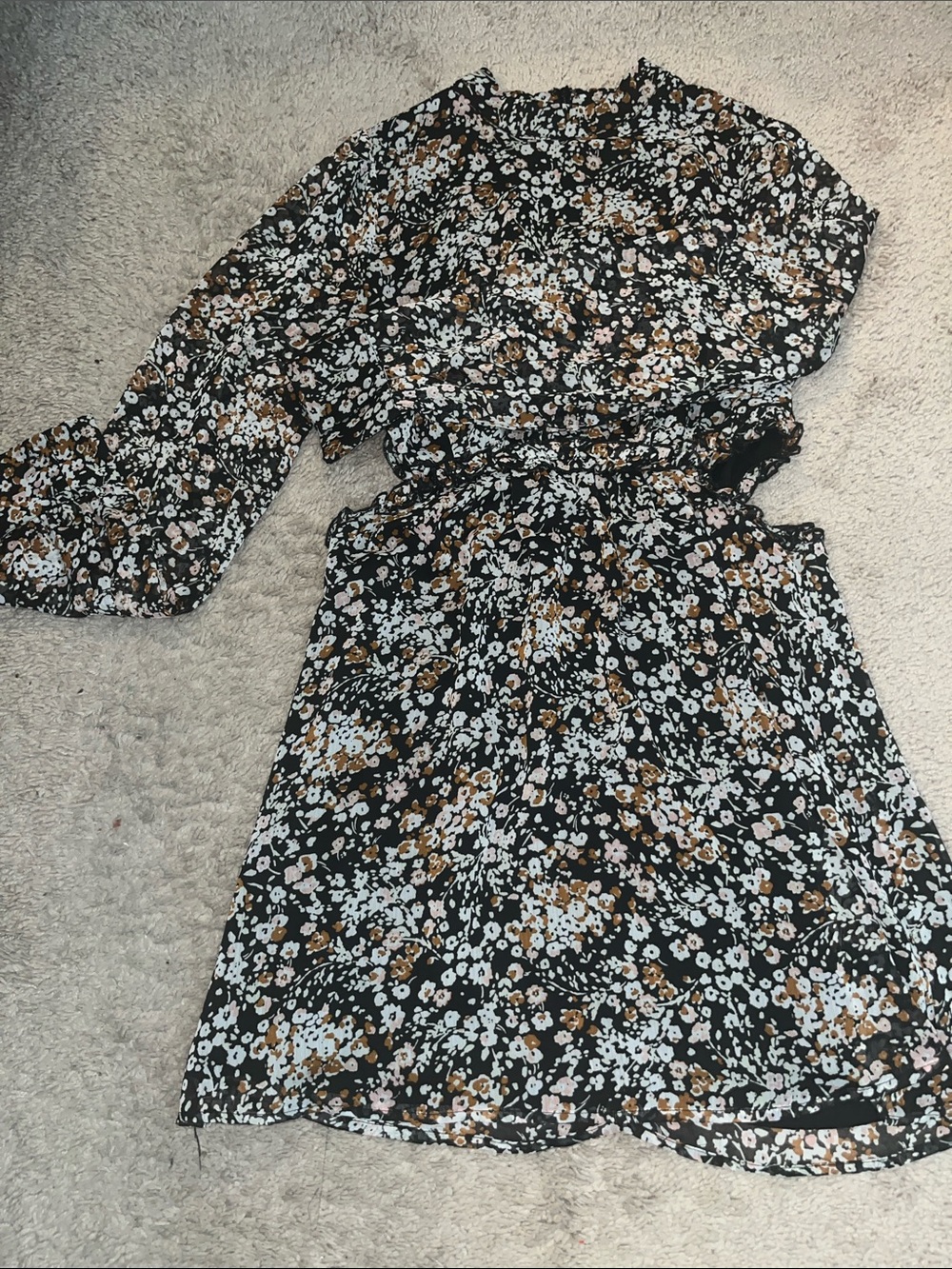Lulu's Black Long-Sleeve Floral Mini Dress with White and Brown Blooms